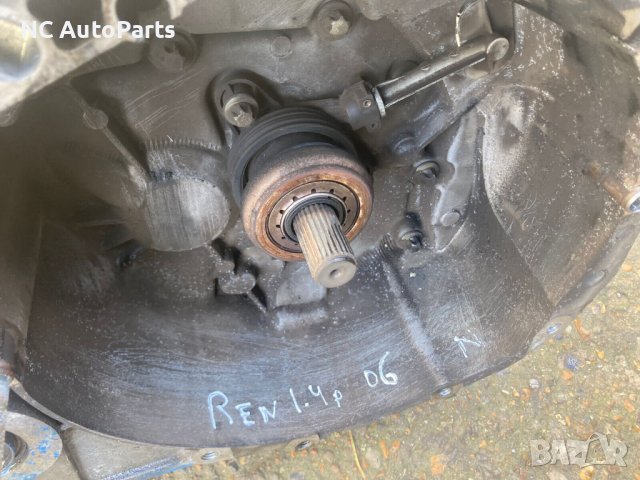5 степена механична скоростна кутия за Renault Рено Меган 1.4 JH3 8200241565 2006, снимка 2 - Части - 42600439