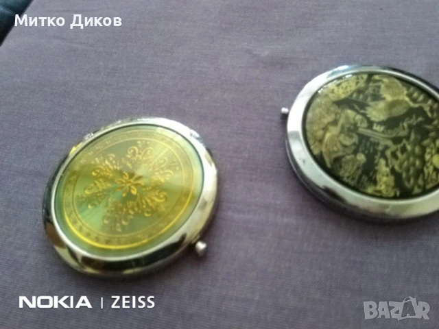 Огледала от соца нови 2 броя сгъваеми джобни козметични