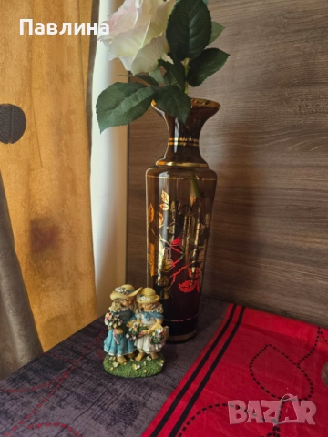 Голяма стъклена ваза