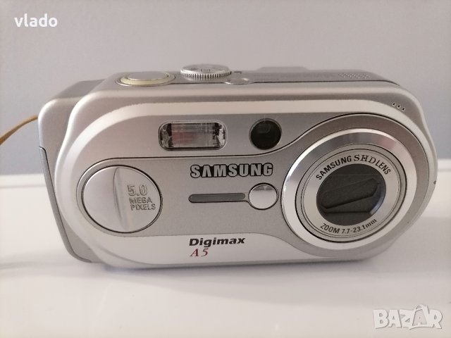Цифров фотоапарат Samsung Digimax A5, снимка 1 - Фотоапарати - 44240363