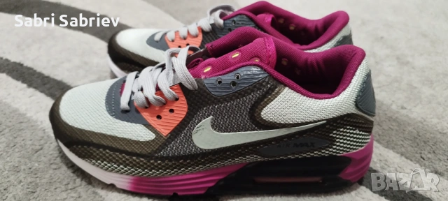 Нови дамски маратонки Nike , снимка 3 - Маратонки - 53290888