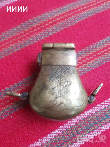 Бронзова кутийка за евзи фишеклък , снимка 2 - Антикварни и старинни предмети - 53248884