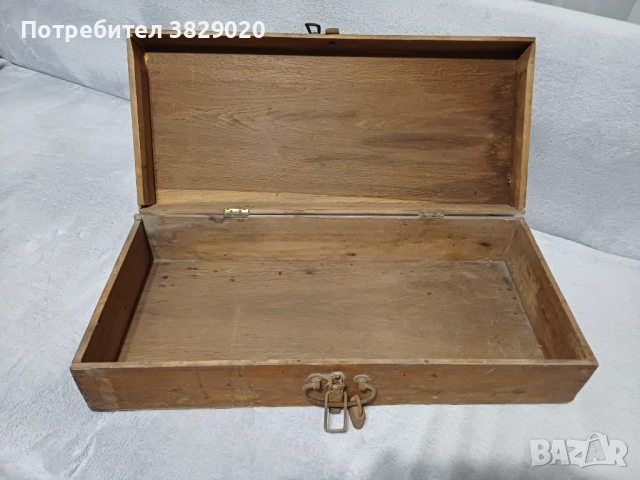 Дървен куфар, снимка 6 - Антикварни и старинни предмети - 52958518