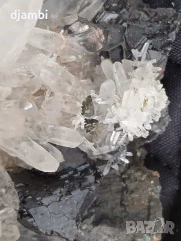 №204,Кварц,Кварц,Сфалерит,Халкопирит, Родопи, Мадан,, снимка 4 - Декорация за дома - 48831716