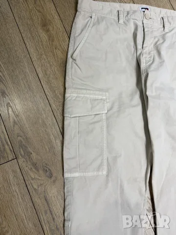 Мъжко карго панталон Tommy Jeans | 30/32 - S размер, снимка 5 - Панталони - 56204583