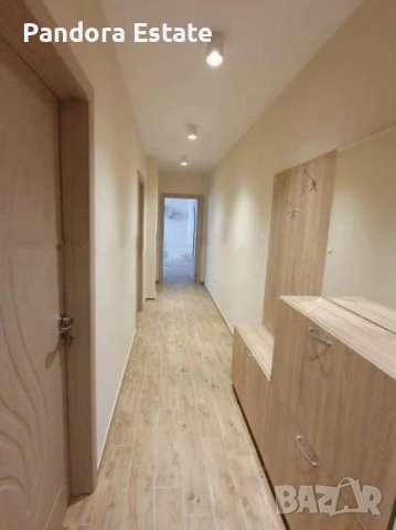 Продава тристаен апартамент в кв. Лагера, снимка 3 - Апартаменти - 53370679