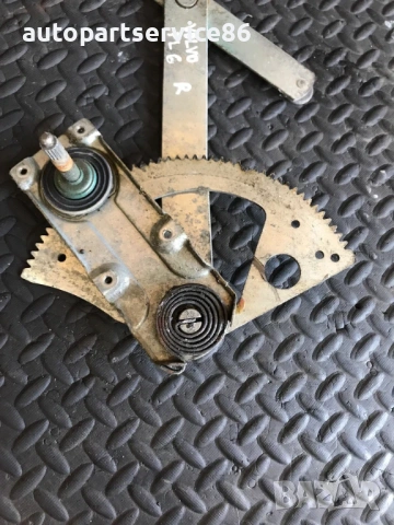 Стъклоповдигач на предна дясна врата ръчен за Volvo FL6 (1994-2000) 6773743, снимка 3 - Части - 53833356