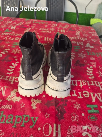 спортни боти, снимка 5 - Дамски боти - 53306339