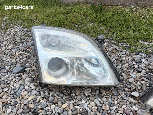ляв и десен ксенон фар за опел вектра ц сигнум OPEL VECTRA C SIGNUM , снимка 2 - Части - 49839697