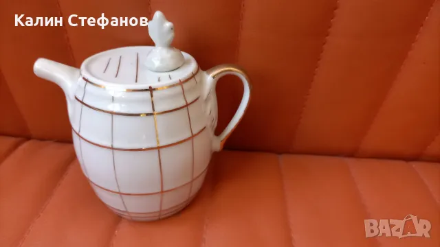 Порцеланов комплект за греяна ракия, буренце с тапа и 6 чашки от едно време, но сега му е времето, снимка 7 - Антикварни и старинни предмети - 48111722