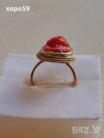Дамски златен пръстен 14к с инкрустирана коралова камея, снимка 5 - Пръстени - 52624282