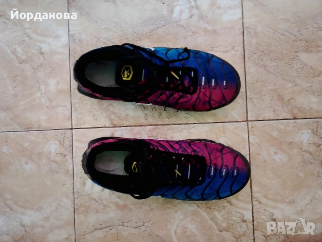 Маратонки модел Nike Air Max Plus, снимка 4 - Маратонки - 53455177