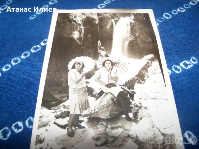 Стара картичка-снимка жени с чадъри, снимка 4 - Други ценни предмети - 34609391
