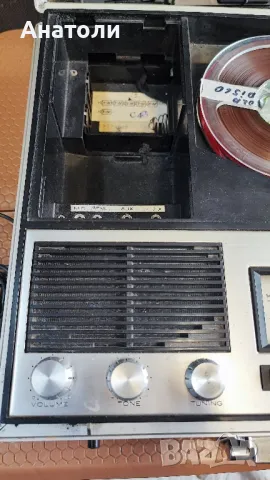 Магнетофон куфар , снимка 3 - Други музикални жанрове - 49961270