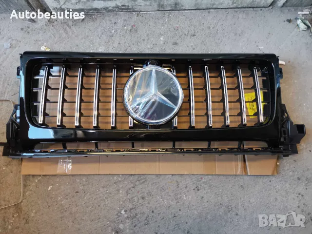 Предна решетка за Мерцедес G-class W464 черна със сребристи ленти