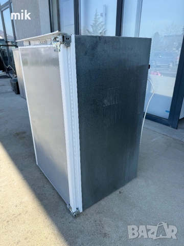 Малък фризер за вграждане Bosch 4 чекмеджета , снимка 6 - Фризери - 53703263