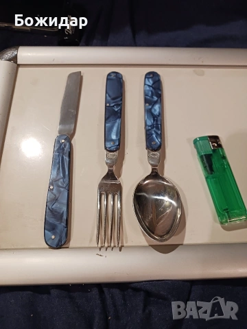 Сгъваем Ретро комплект. С седефен ефект.70те.г.П.Денев., снимка 3 - Антикварни и старинни предмети - 53820564