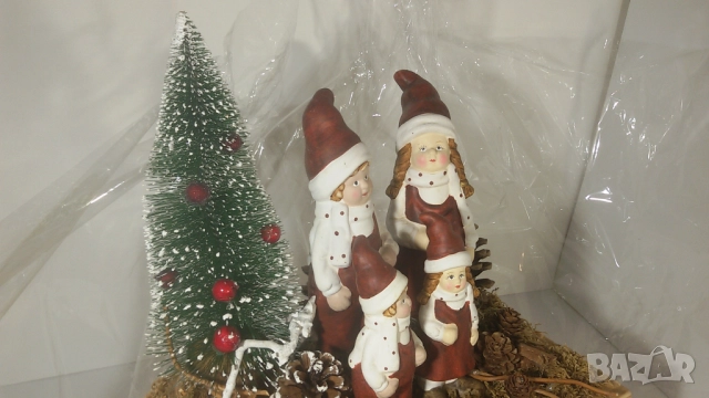 Коледна подаръчна декорация с дървена кутия в целофан, снимка 10 - Декорация за дома - 51708407