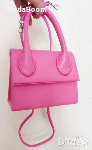 Дамска чанта, снимка 2 - Чанти - 39656355