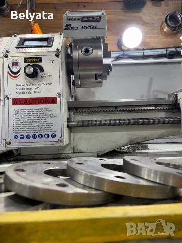 ФЛАНЦИ 5х112 на 57,1 Ф150, снимка 2 - Части - 53412693