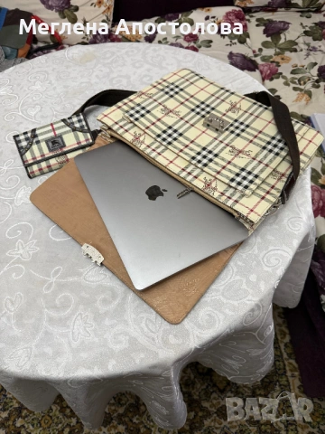 Дамска чанта-сейф BURBERRYS със заключване за лаптоп и документи, снимка 2 - Чанти - 53596677