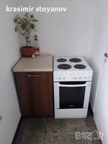 Готварска печка + кухненски шкаф 