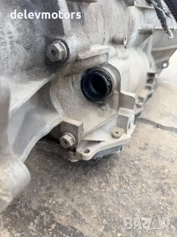 P68271049AA автоматична скоростна кутия от Jeep Grand Cherokee WK2 3.6i, снимка 6 - Части - 56233381