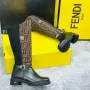 дамски ботуши, чанта и портмоне fendi , снимка 2