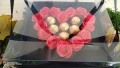 Подаръчна кутия със сапунени рози и бонбони, снимка 7