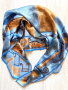 Нежен и деликатен шал в сини нюанси, снимка 5