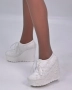 Обувки на платформа - бели, снимка 2