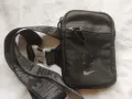 NIKE - 100% оригинална мъжка чантичка, снимка 1