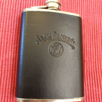 Манерка Jack Daniel's , снимка 1 - Други ценни предмети - 36365157