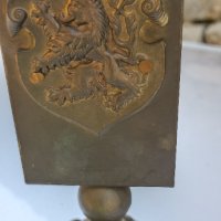 Стогодишен салфетник с разярен лъв с корона нащит, снимка 1 - Декорация за дома - 42054443