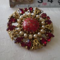 Винтидж чешка брошка с перли и кристали, снимка 7 - Антикварни и старинни предмети - 39712845