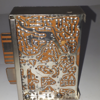 Стара електронна платка в метална кутия, снимка 7 - Друга електроника - 44841386