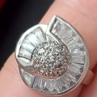 Стар сребърен пръстен с камъни и багети / проба 925 и печат на ювелира , снимка 1 - Пръстени - 44758827