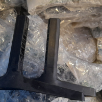 оригинална стойка за телевизор SAMSUNG модел UE55NU7021W, снимка 1 - Стойки, 3D очила, аксесоари - 36245344