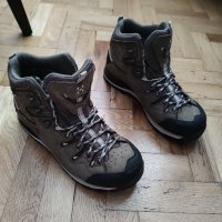 Туристически обувки HAGLÖFS-GORE TEX, снимка 1 - Дамски боти - 44251849