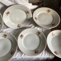 Голяма чиния/ плато с 6 малки чинии, есенни листа на Дянко Стефанов, ретро порцелан, снимка 5 - Сервизи - 39581837