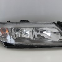 Десен фар Renault Laguna II (2001-2005г.) 8200207516 / 89007079 xenon ксенонов фар Лагуна, снимка 1 - Части - 41954502