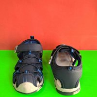 Английски детски сандали , снимка 2 - Детски сандали и чехли - 41524948