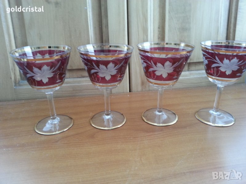 Ретро стъклени чаши гравирани , снимка 1