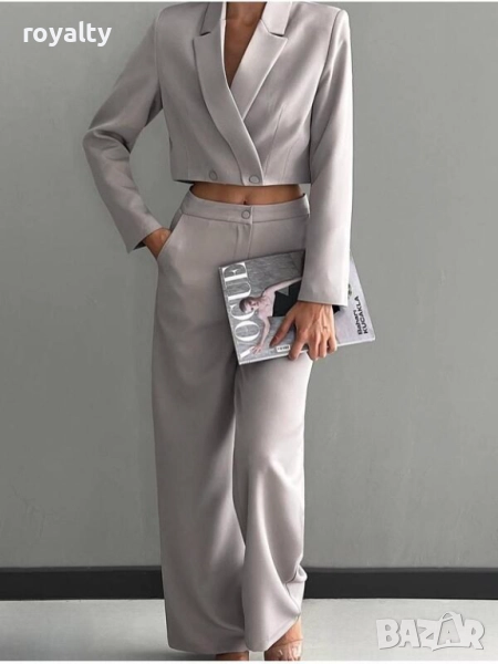 Елегантен сив дамски костюм късо сако с панталон, снимка 1