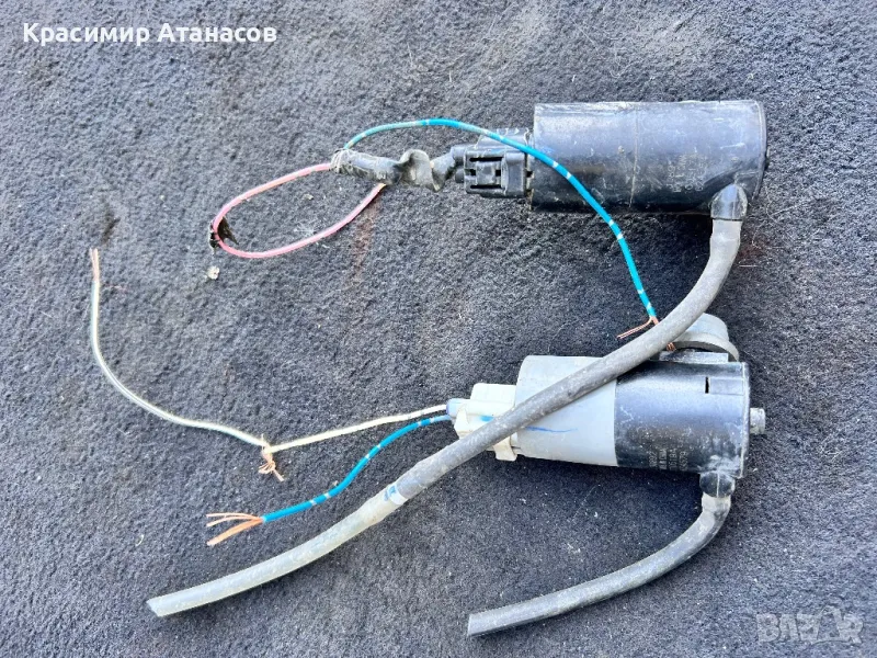 Помпичка чистачки за Тойота аурис.2007-2012, снимка 1