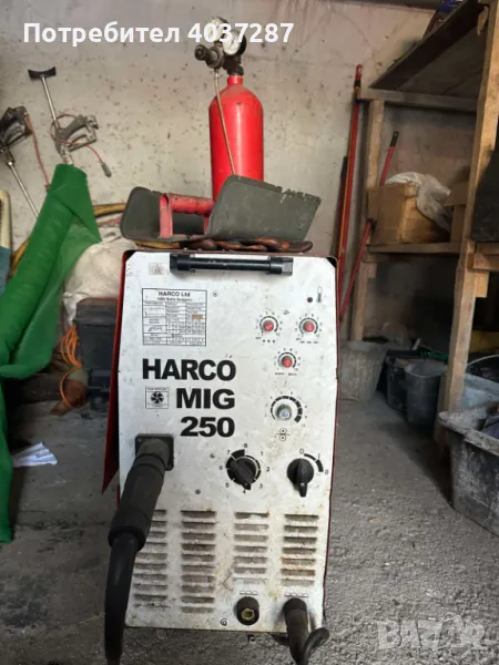 Телоподаващ заваръчен апарат HARCO MIG 250, снимка 1
