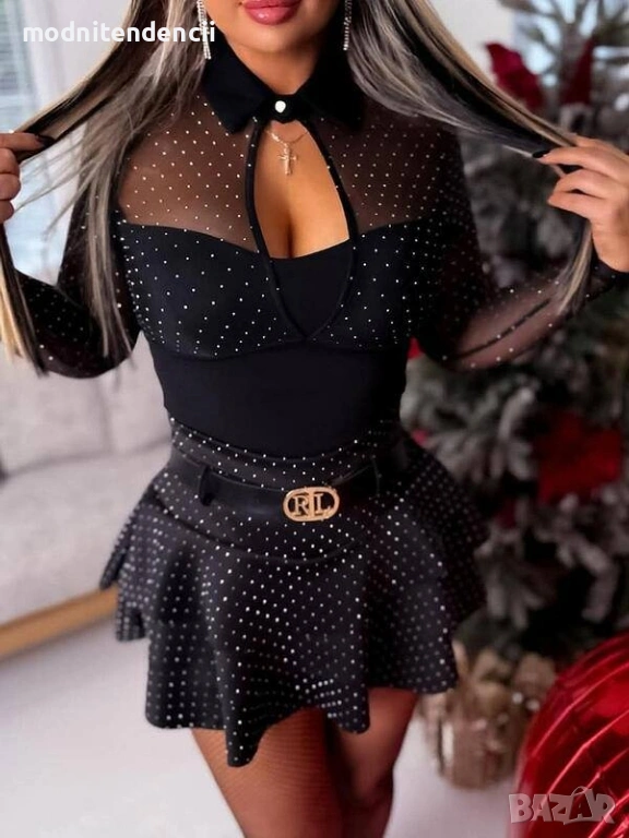 Черна блуза с камъни и ефектно деколте, снимка 1