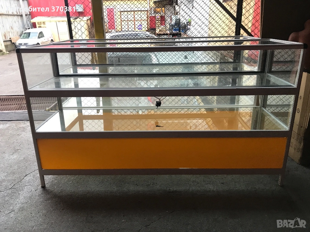 Щанд маси, снимка 1