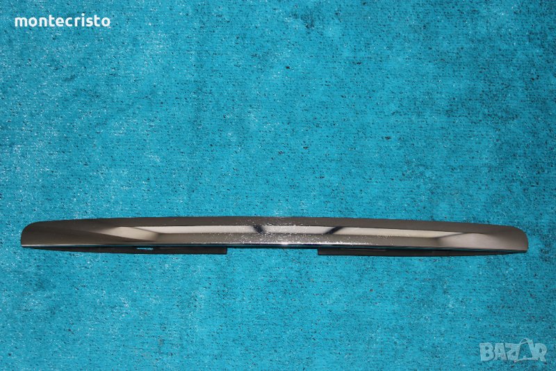 Лайстна заден капак Mercedes ML W164 (2005-2011г.) хром 1647400893 / 164 740 08 93 лайсна, снимка 1