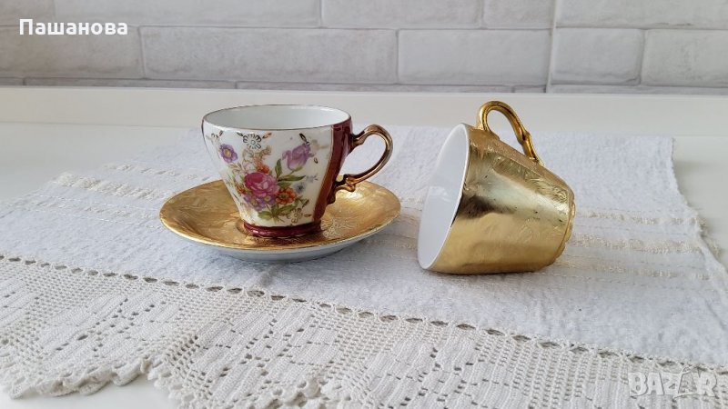 Две чашки за кафе с една чинийка, снимка 1